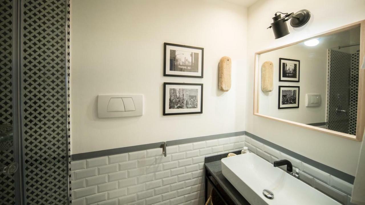 Na-Locanda A Due Passi Dal Mare Napels Buitenkant foto